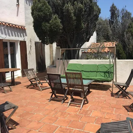 Le Titan Casa de Férias Hyères
